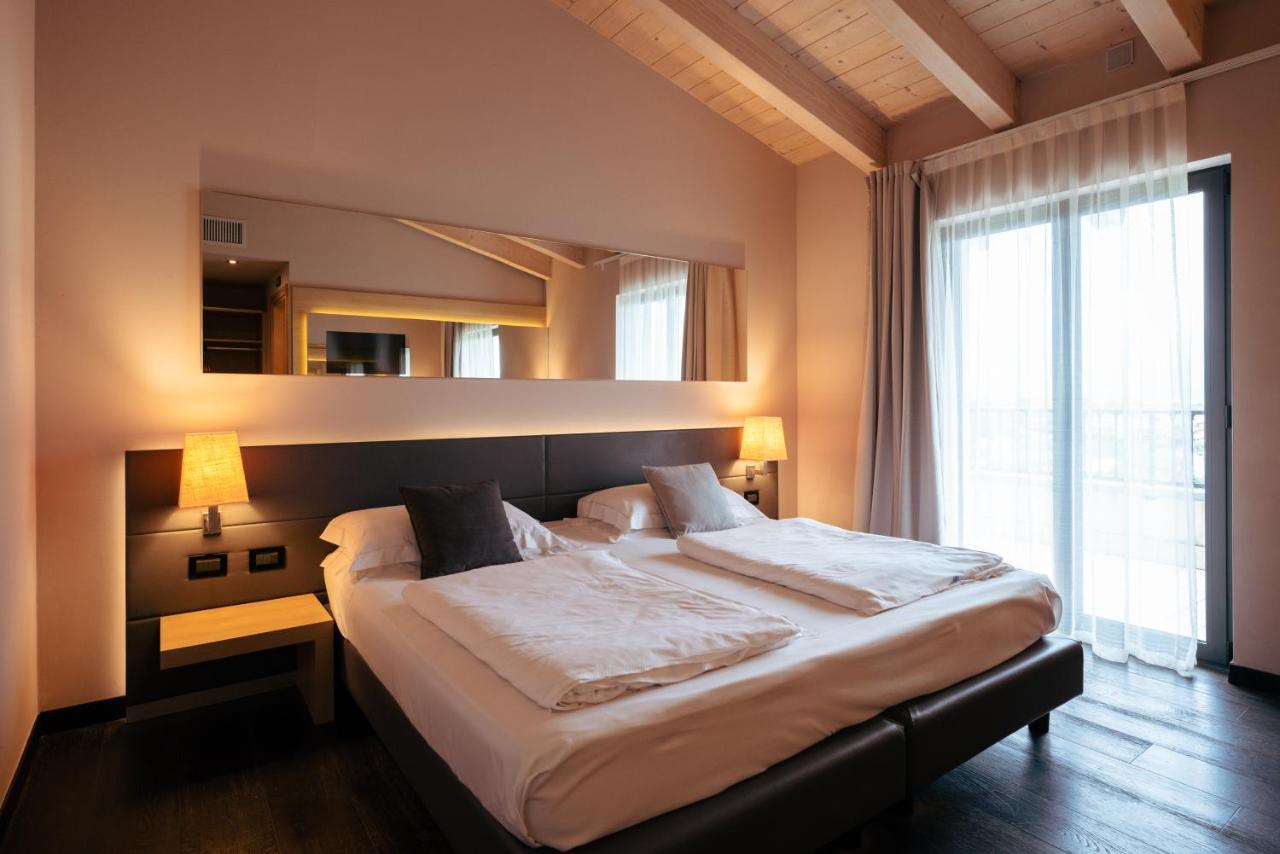 Villa Luisa Resort & Luxury Apartments San Felice del Benaco Exterior foto