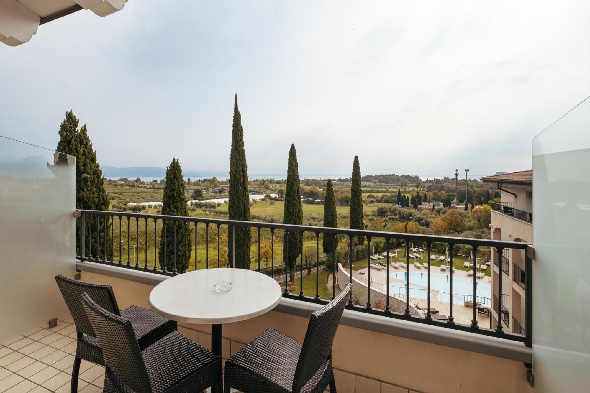 Villa Luisa Resort & Luxury Apartments San Felice del Benaco Exterior foto