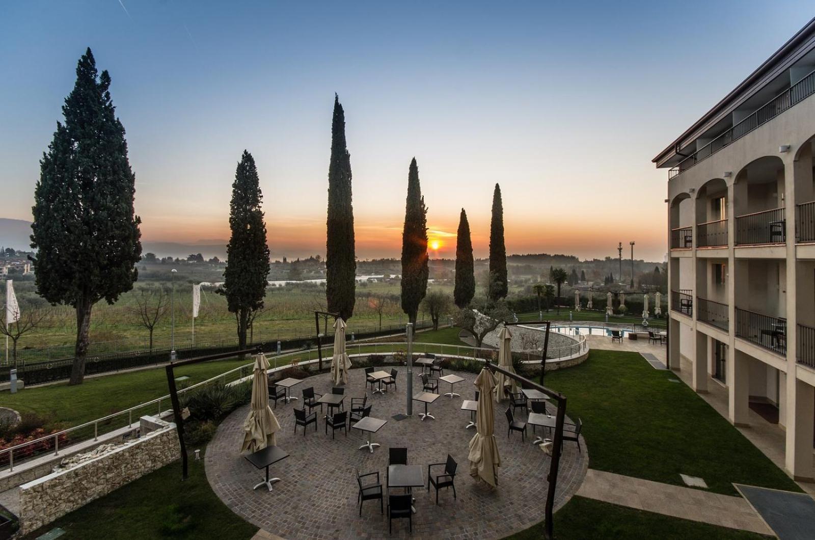 Villa Luisa Resort & Luxury Apartments San Felice del Benaco Exterior foto