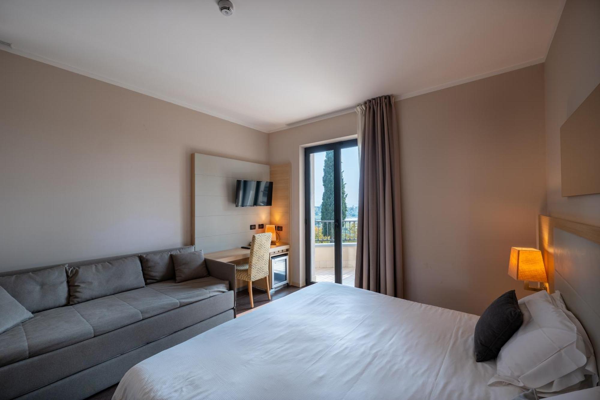 Villa Luisa Resort & Luxury Apartments San Felice del Benaco Exterior foto