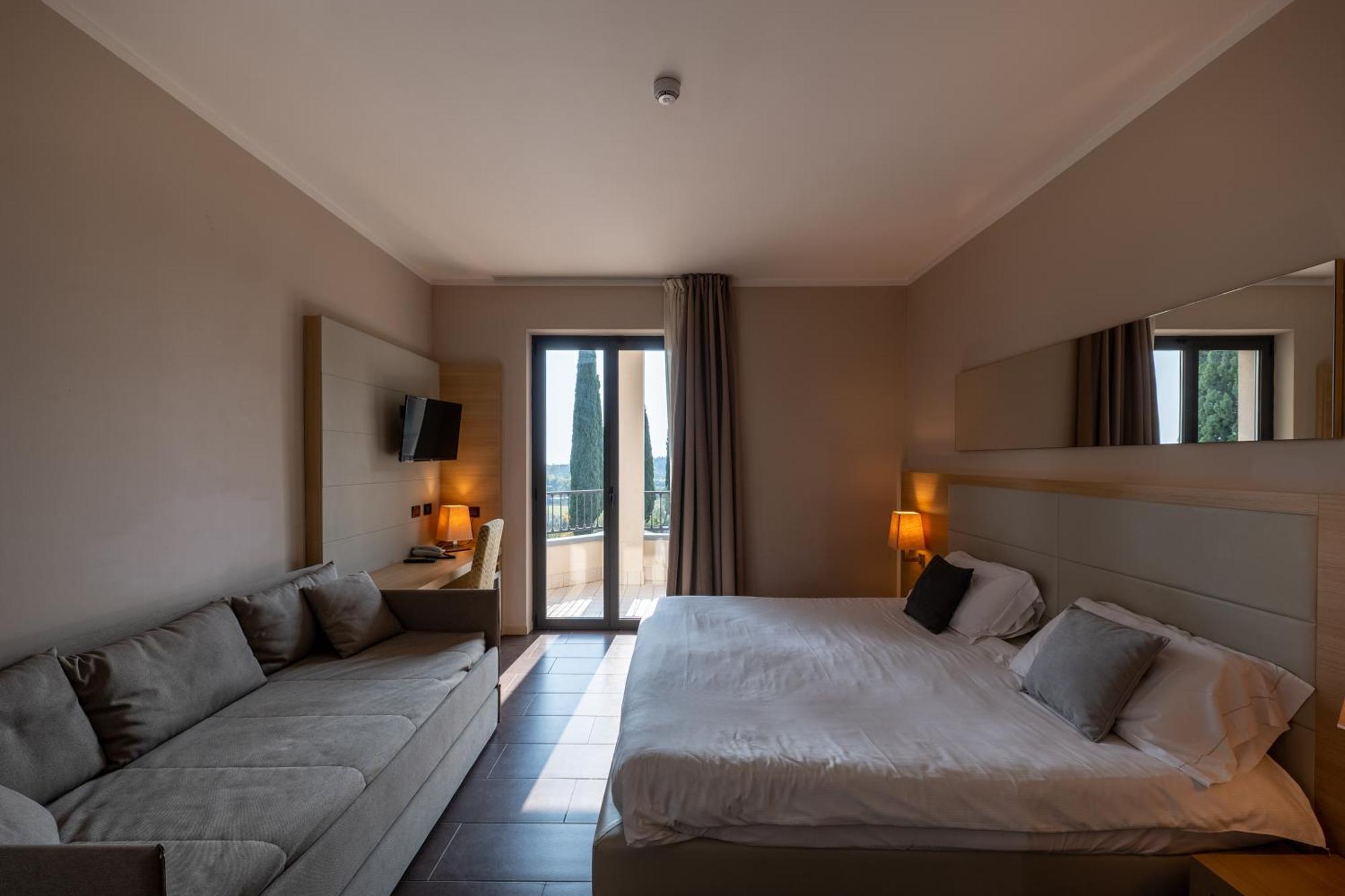 Villa Luisa Resort & Luxury Apartments San Felice del Benaco Exterior foto